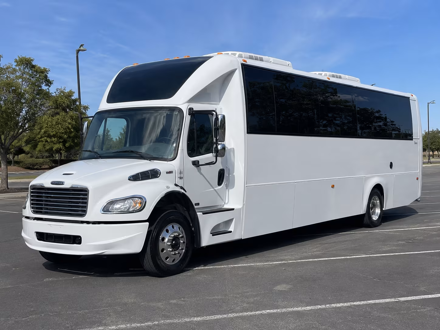 28 Passenger Party Bus Exterior