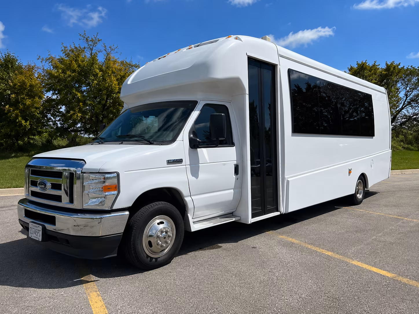 Greenville Birthday, Sweet 16, & Quinceañera Party Bus Rentals