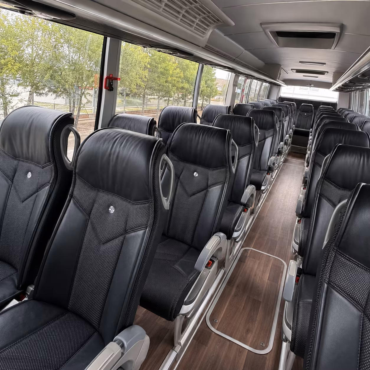 Jacksonville School Event & Field Trip Transportation
