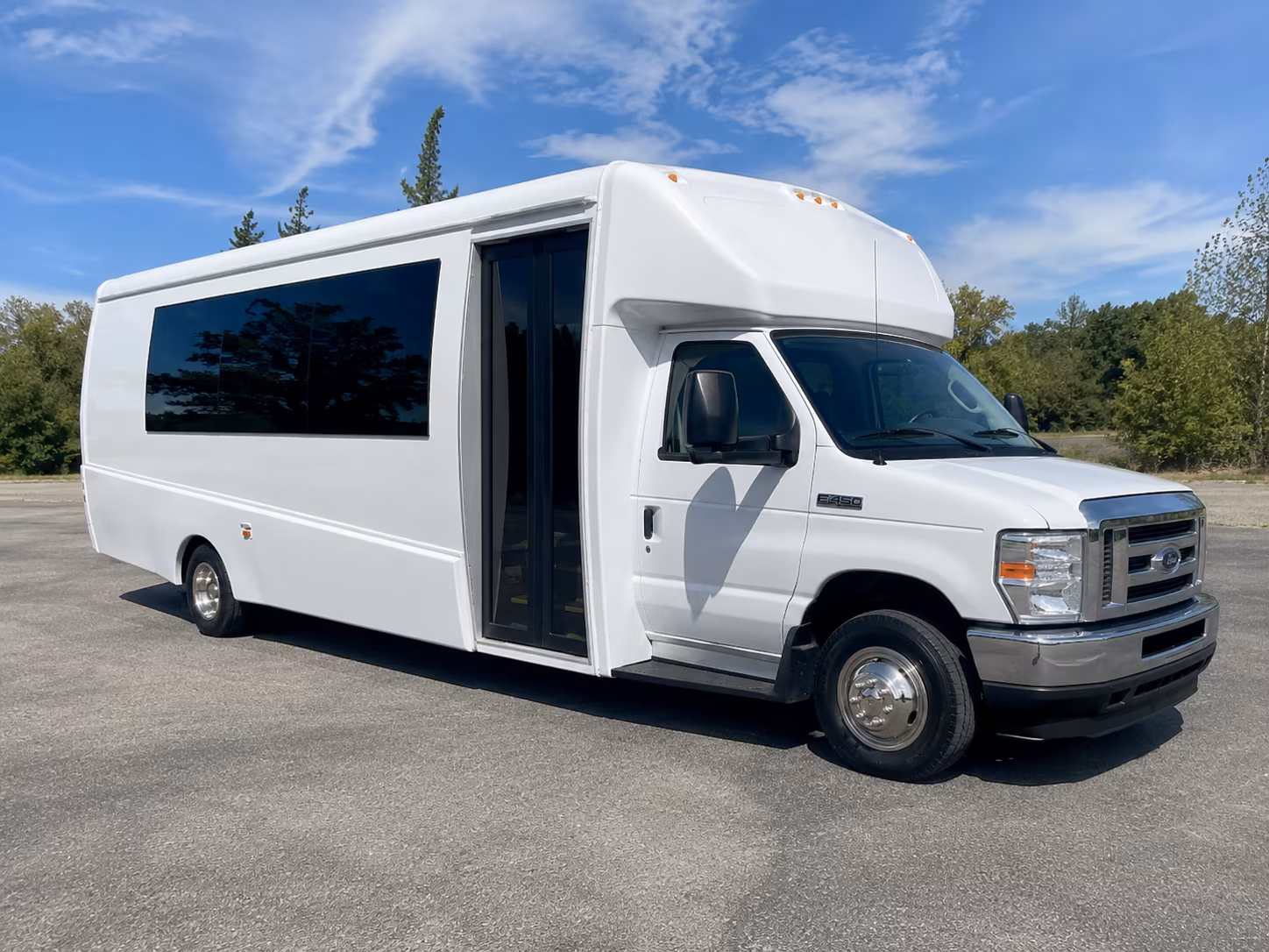 Mount Pleasant Winery Tour & Pub Crawl Transportation