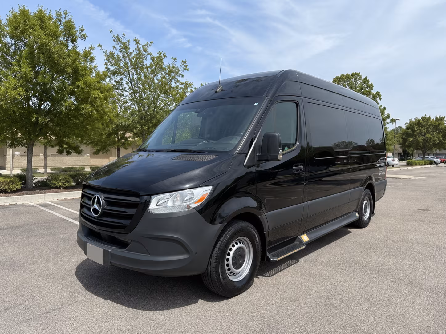 Wilmington Airport Shuttle & Transportation party bus exterior