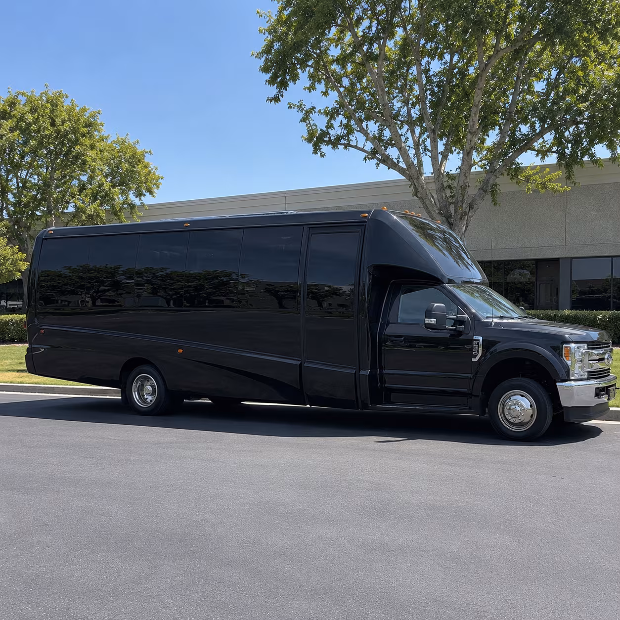 Wilmington Bachelor & Bachelorette Transportation party bus exterior
